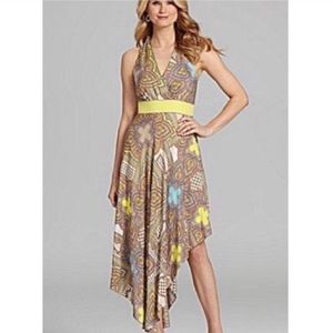 Antonio Melani Sateen Vneck Asymmetric Lime Sand Lourdes Dress size 0